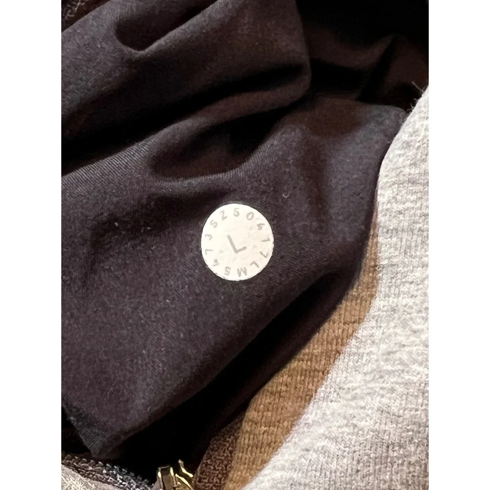 Lululemon Grey Jogger Sweatpants Size L Casual Lounge Zip Pocket - Picture 6 of 12